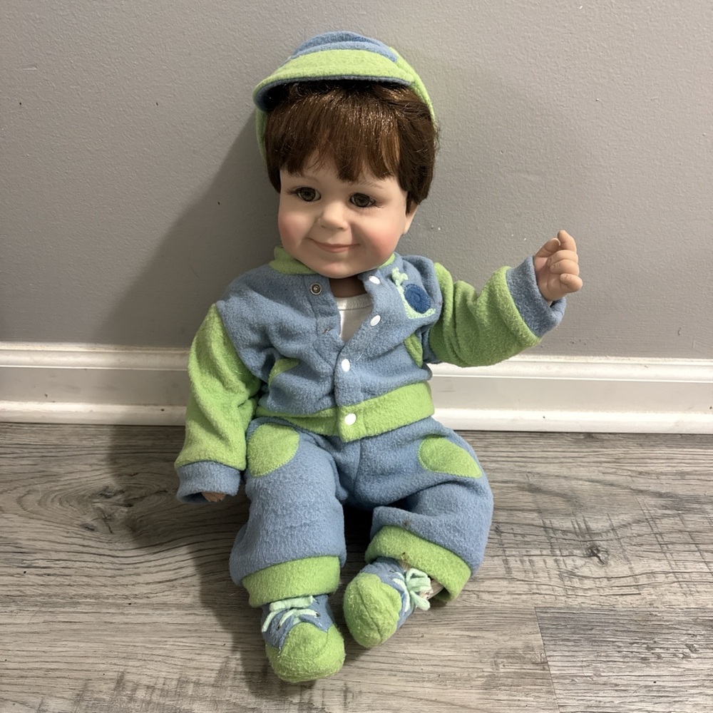 MARIE OSMOND 2007 LIL' SLUGGER" BABIES A BLOOM, 18" VINYL DOLL